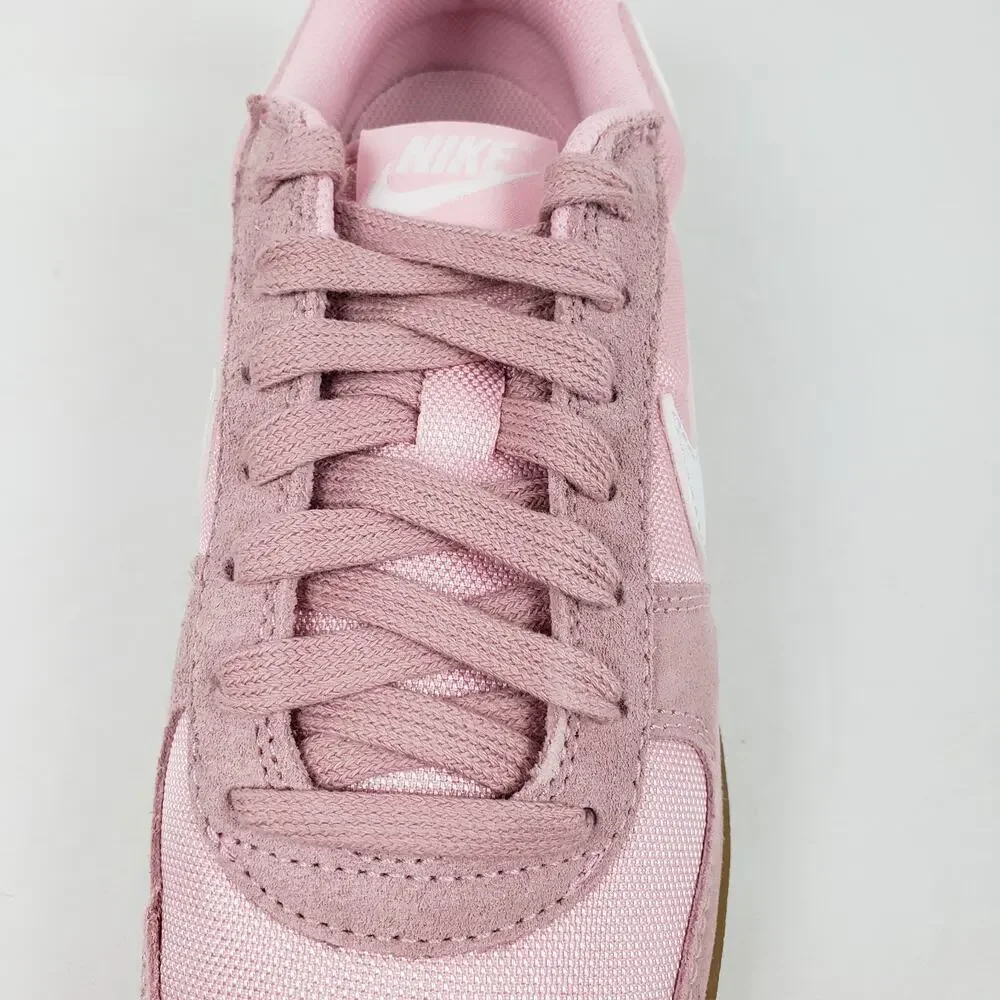 Nike field general